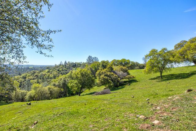 13088 Trembath Mtn Rd, Fiddletown, CA 95629