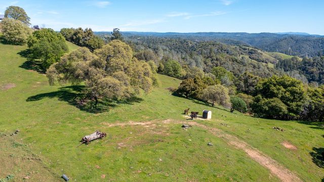 13088 Trembath Mtn Rd, Fiddletown, CA 95629