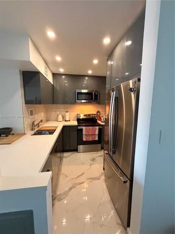 1200 West Ave 1431, Miami Beach, FL 33139