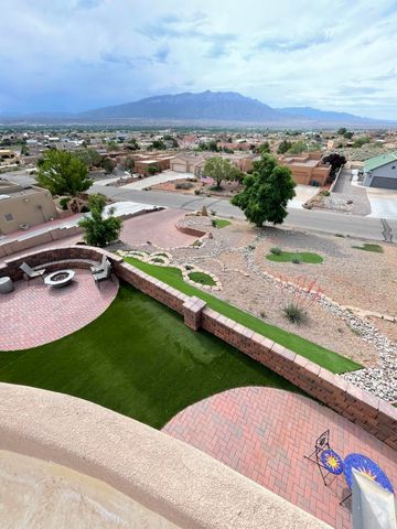 6813 Nagoya Road NE, Rio Rancho, NM 87144