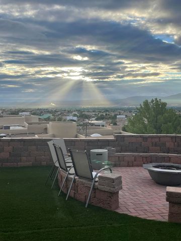 6813 Nagoya Road NE, Rio Rancho, NM 87144