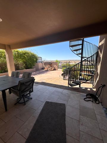 6813 Nagoya Road NE, Rio Rancho, NM 87144