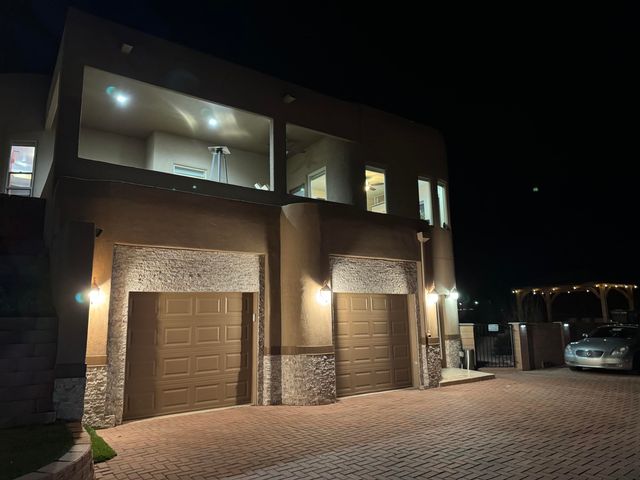 6813 Nagoya Road NE, Rio Rancho, NM 87144