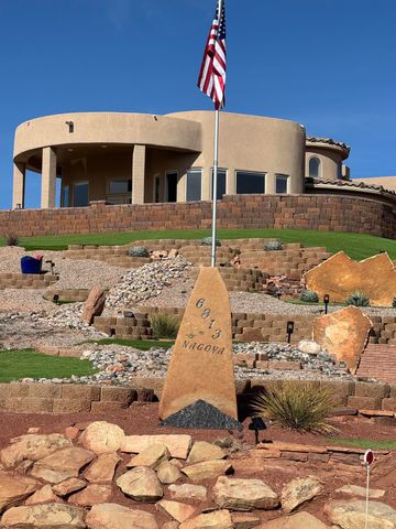 6813 Nagoya Road NE, Rio Rancho, NM 87144