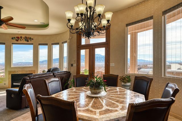 6813 Nagoya Road NE, Rio Rancho, NM 87144