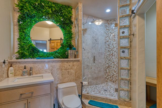 6813 Nagoya Road NE, Rio Rancho, NM 87144