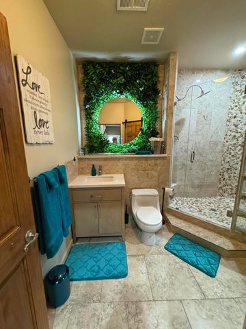 6813 Nagoya Road NE, Rio Rancho, NM 87144