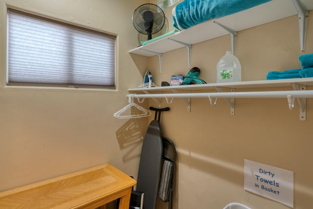 6813 Nagoya Road NE, Rio Rancho, NM 87144