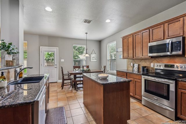 26218 Indian Clf, San Antonio, TX 78260