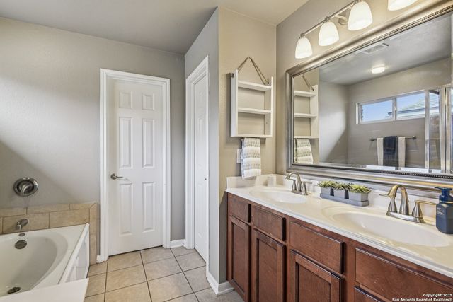 26218 Indian Clf, San Antonio, TX 78260