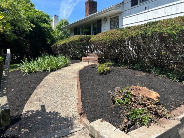 71 Walnut Ave, Franklin Twp., NJ 08873