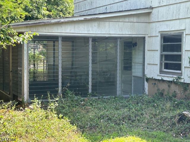 71 Walnut Ave, Franklin Twp., NJ 08873