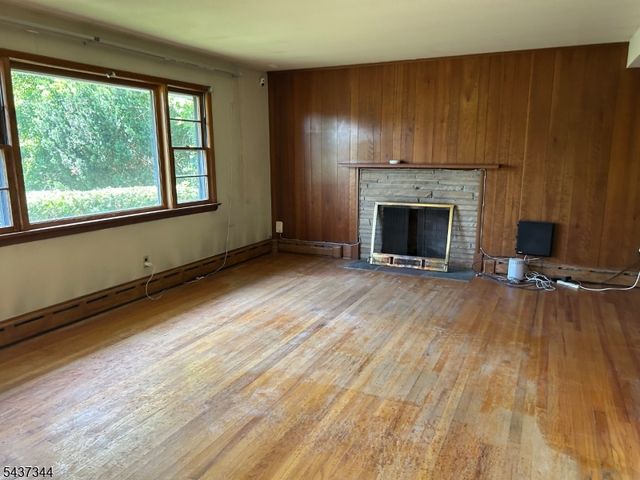 71 Walnut Ave, Franklin Twp., NJ 08873