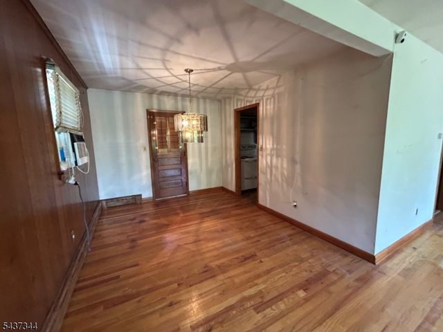 71 Walnut Ave, Franklin Twp., NJ 08873