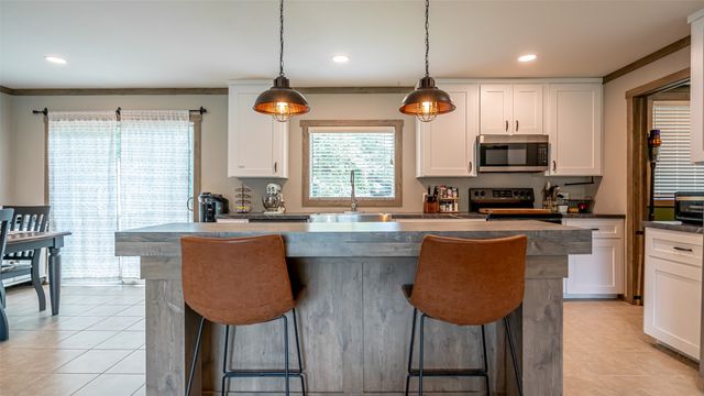 4501 Rhea Road, Granbury, TX 76049
