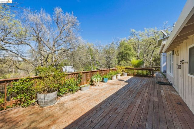 18389 Woodham Carne, Sonora, CA 95370
