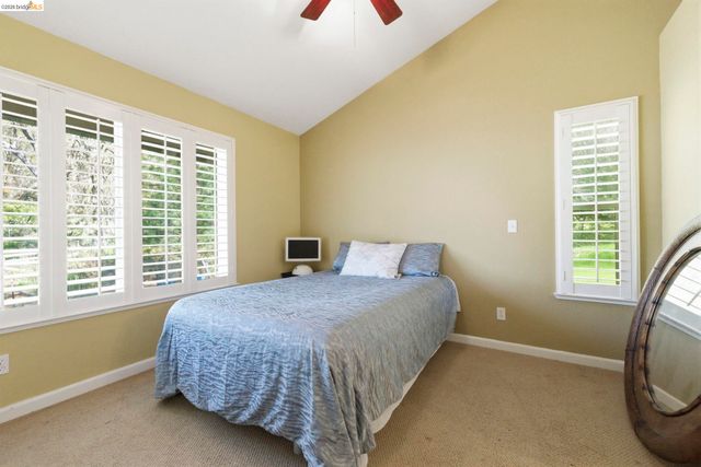 18389 Woodham Carne, Sonora, CA 95370