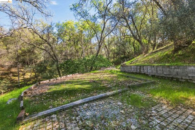 18389 Woodham Carne, Sonora, CA 95370