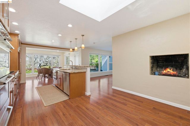 18389 Woodham Carne, Sonora, CA 95370