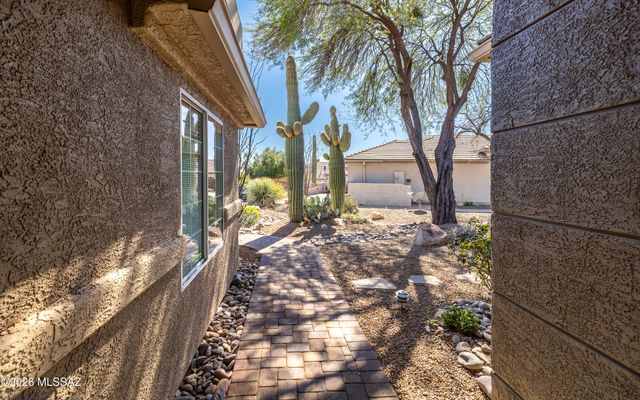 13110 N Desert Mosaic Place, Marana, AZ 85658