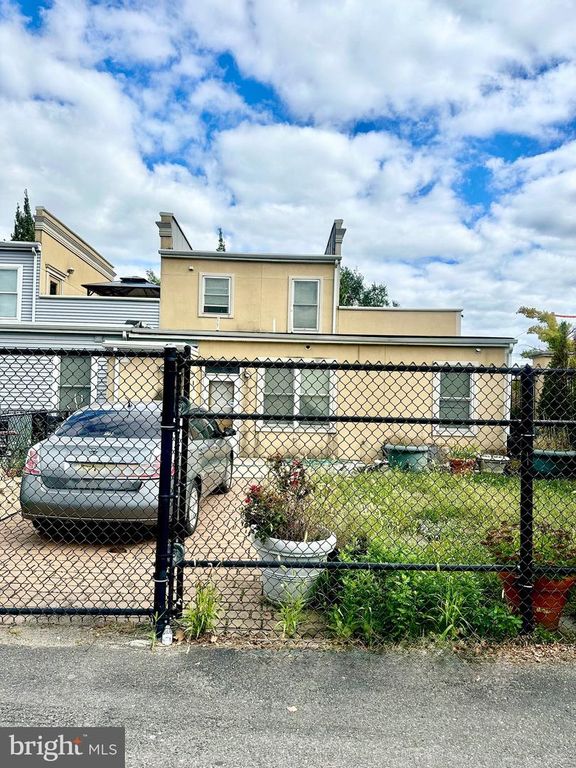 3300 N 4TH ST, Philadelphia, PA 19140