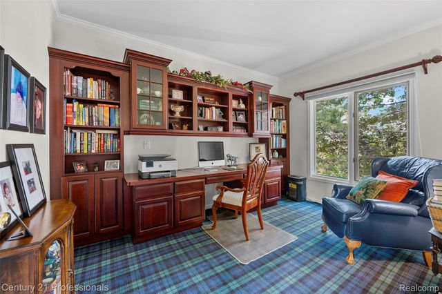 3251 Long Meadow Court, West Bloomfield Charter Township, MI 48324