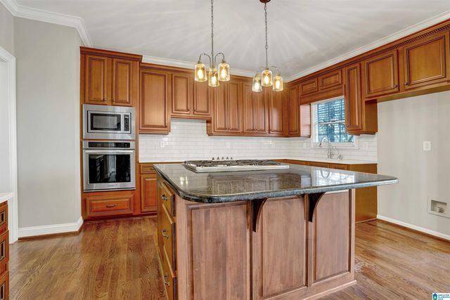 150 CHESTNUT DRIVE, Alabaster, AL 35007