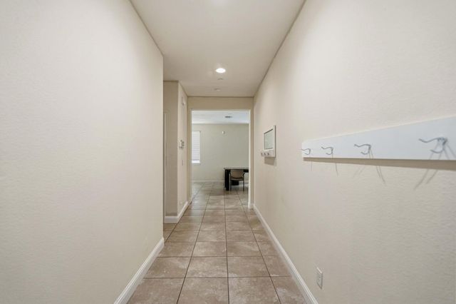 13715 Bloom Way, Lathrop, CA 95330
