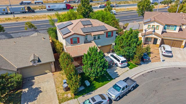 13715 Bloom Way, Lathrop, CA 95330