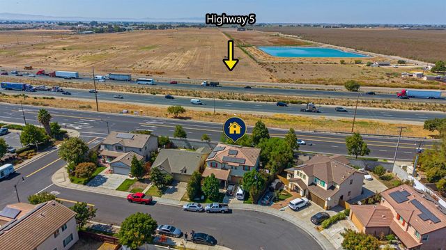 13715 Bloom Way, Lathrop, CA 95330