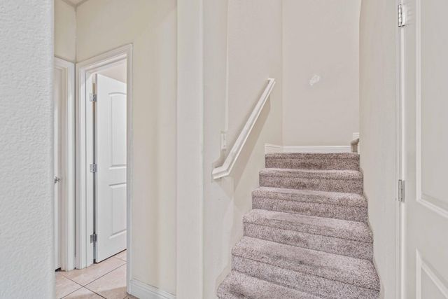 13715 Bloom Way, Lathrop, CA 95330