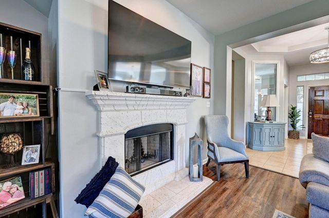 9138 Running Eagle Falls, Tomball, TX 77375