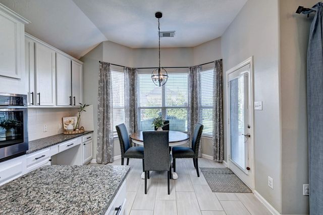 9138 Running Eagle Falls, Tomball, TX 77375