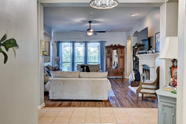9138 Running Eagle Falls, Tomball, TX 77375