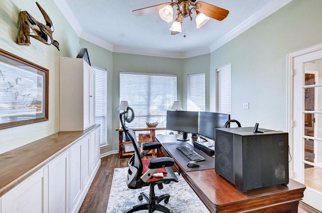 9138 Running Eagle Falls, Tomball, TX 77375