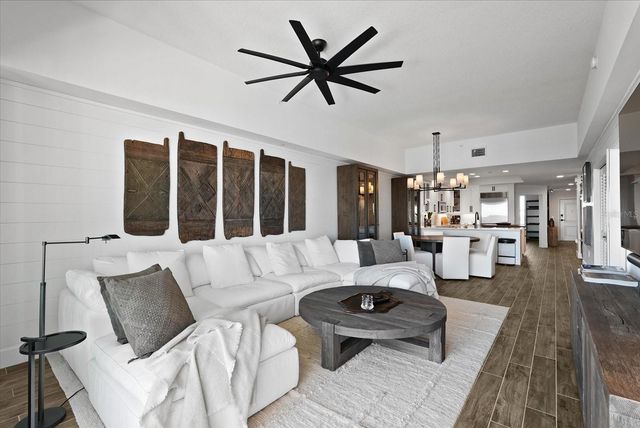 125 ISLAND WAY 602, Clearwater Beach, FL 33767