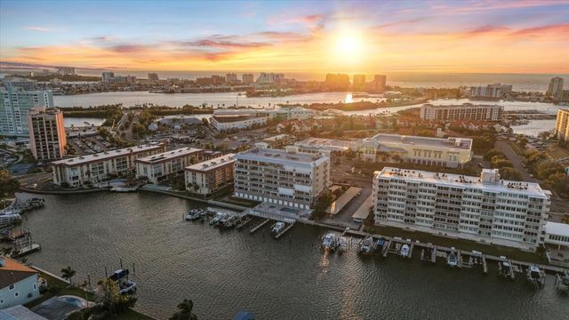 125 ISLAND WAY 602, Clearwater Beach, FL 33767