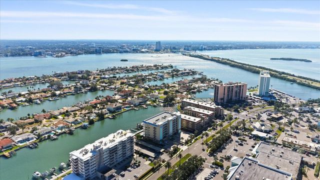 125 ISLAND WAY 602, Clearwater Beach, FL 33767