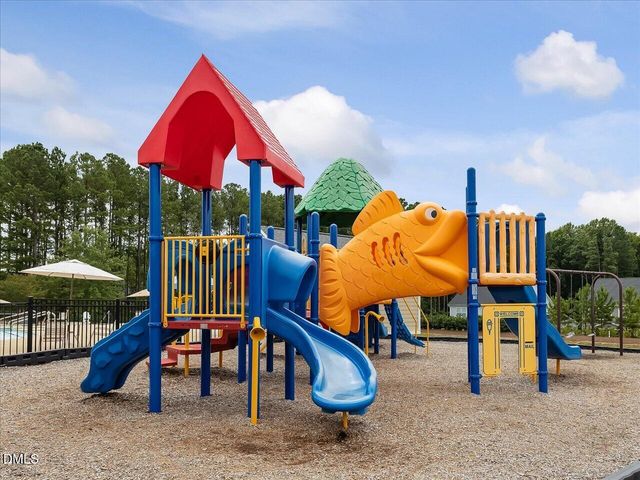 309 Price Lake Way, Fuquay Varina, NC 27526