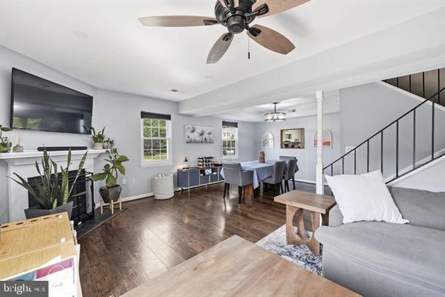 15208 CLOVERDALE RD, Woodbridge, VA 22193