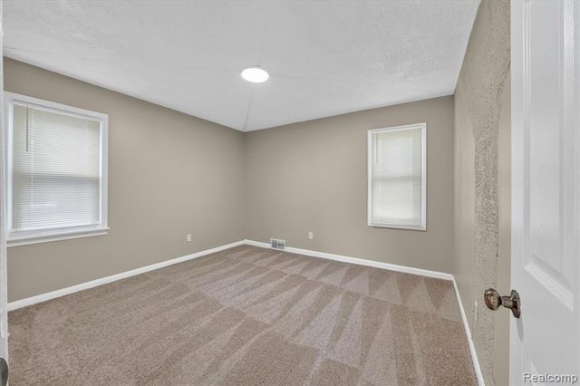 1044 Magnolia Drive, Inkster, MI 48141