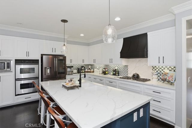 11050 Buttonbush Court, Corona, CA 92883