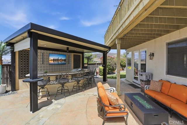 11050 Buttonbush Court, Corona, CA 92883