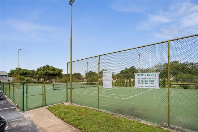 2786 CURRY FORD ROAD 6B, Orlando, FL 32806