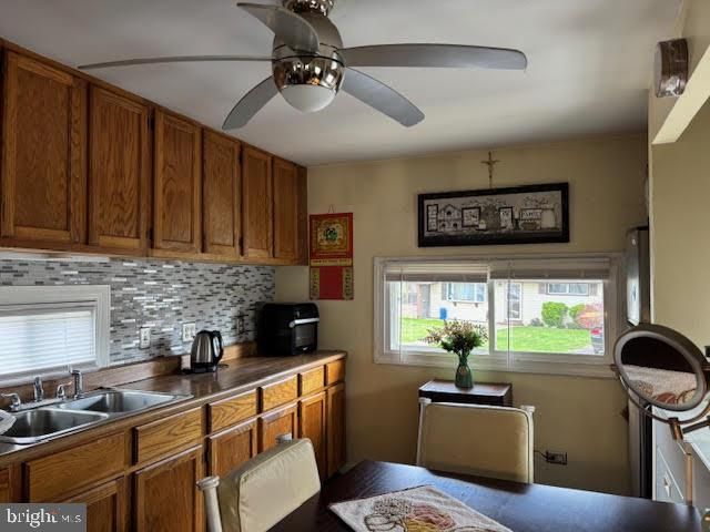 130 STRAND AVE, Sicklerville, NJ 08081