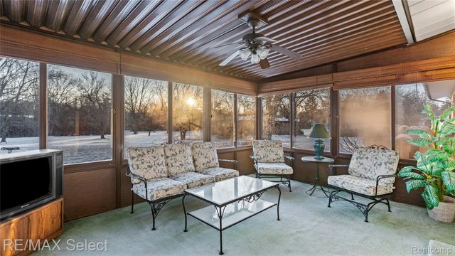 1504 Sun Terrace Drive, Flint Charter Township, MI 48532