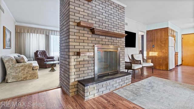 1504 Sun Terrace Drive, Flint Charter Township, MI 48532