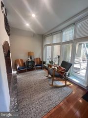 407 CYPRESS ST #1F, Philadelphia, PA 19106