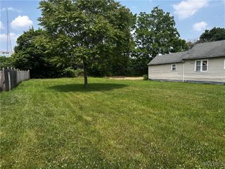 712 Perry Street, Buffalo, NY 14210