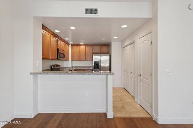 21320 N 56TH Street 2069, Phoenix, AZ 85054